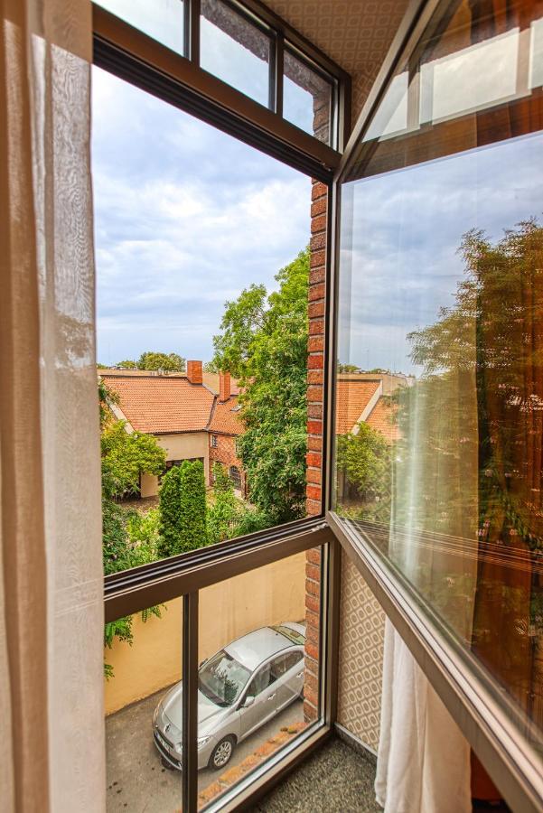 White Lily Apartment Klaipėda Esterno foto